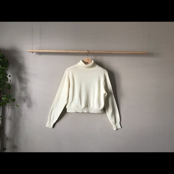 Vintage Reworked Cropped Turtleneck Sweater - Picture 7 of 10